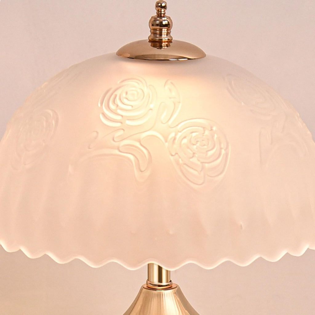 Crystal Table lamp Desk Lamp Bedroom Diamond Shaped Body Bedside Master Atmosphere Small Night Light Table Lamps