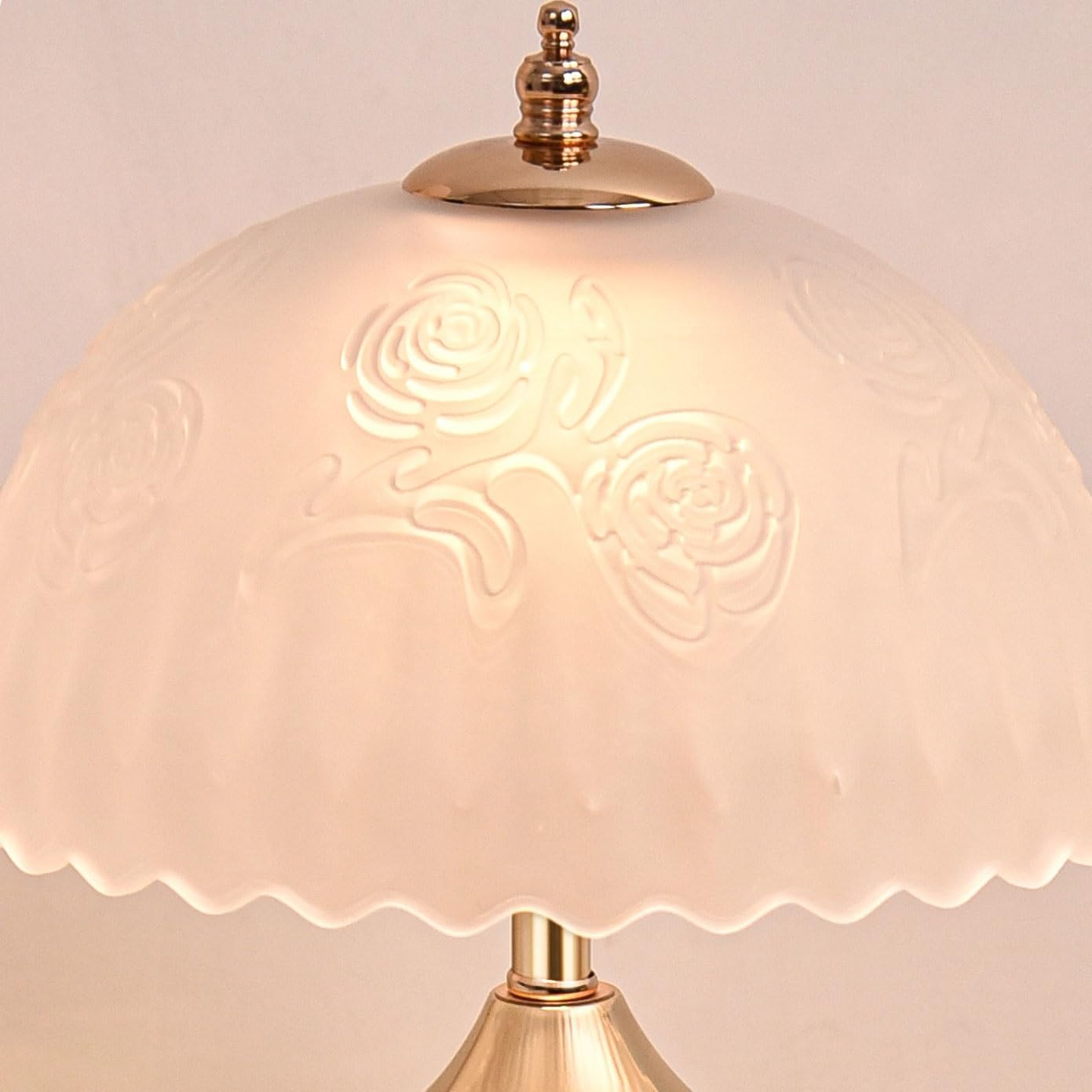 Crystal Table lamp Desk Lamp Bedroom Diamond Shaped Body Bedside Master Atmosphere Small Night Light Table Lamps