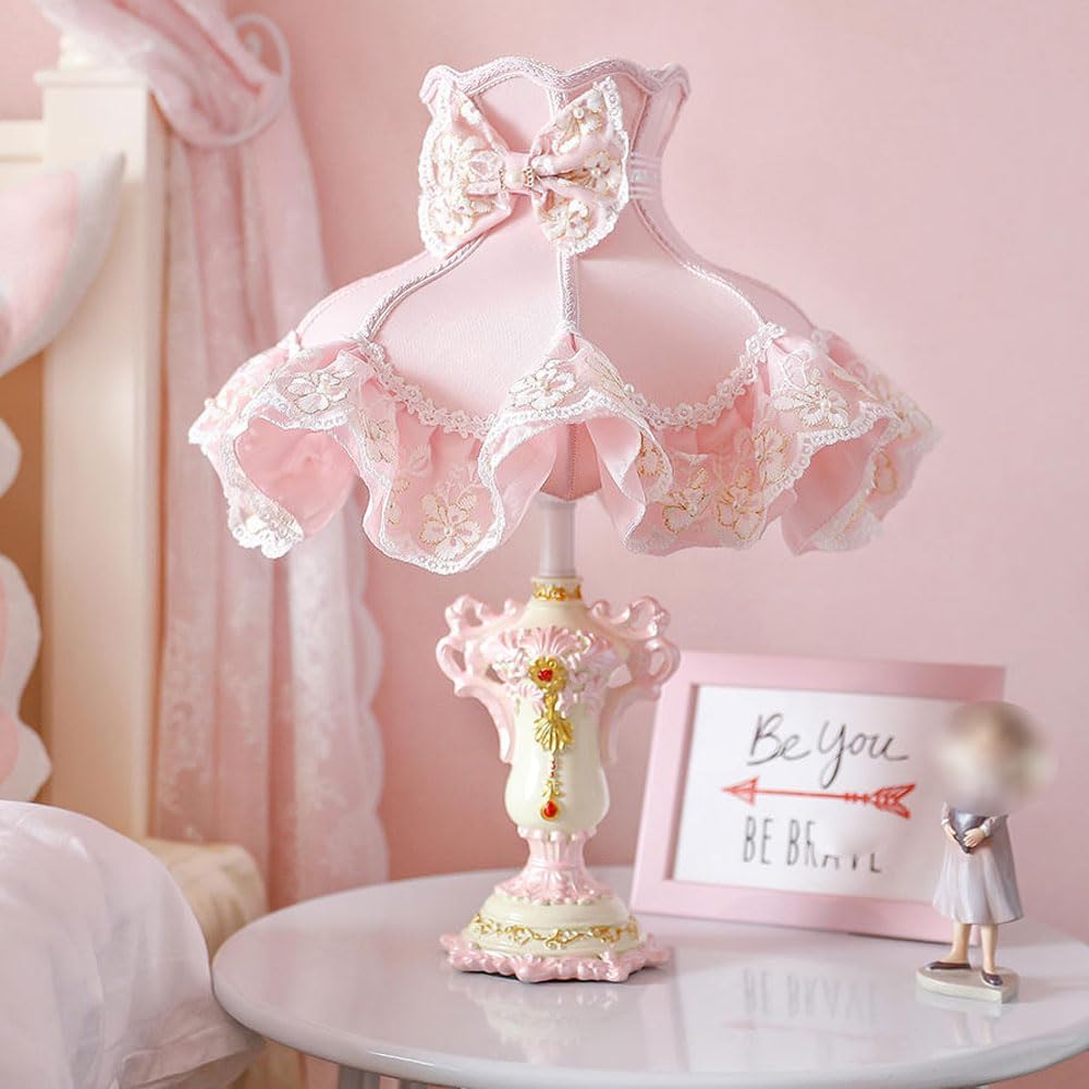 European Style Pink Table Lamps Victorian Desk Lamp American Retro Handmade Fabric Lampshade with Resin Lamp Body Bedside Lamp for Girl's Bedroom Office Living Room