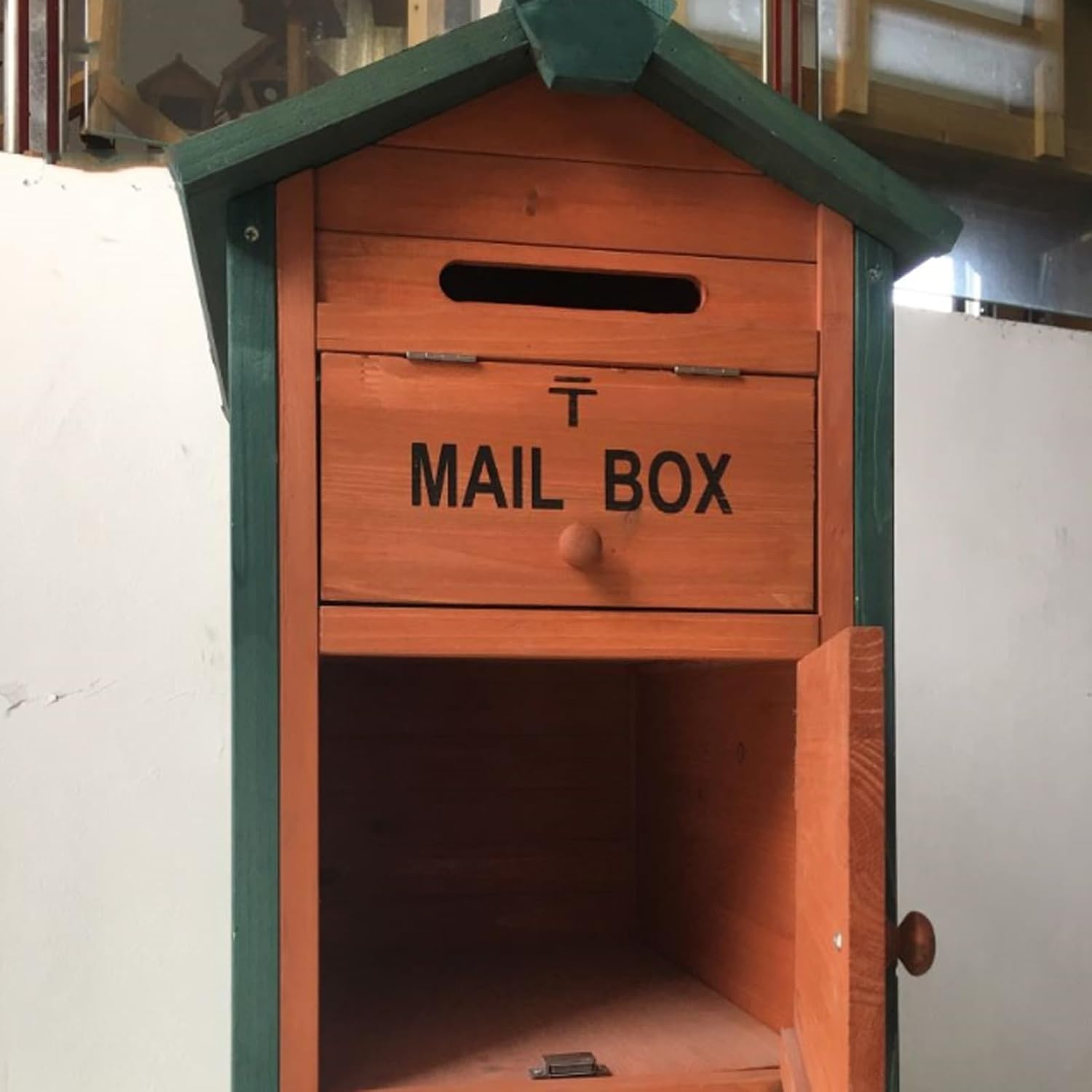 Vertical Wooden Outdoor Mailbox Creative Garden Milk Post Box, Rustic Home Street Mailbox Decoration Weatherproof Decor