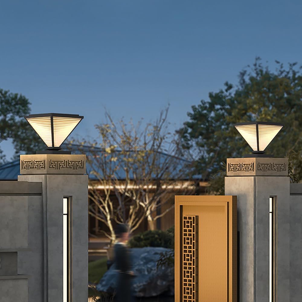 Outdoor Solar Post Lights Solar Powered Deck Post Lights High Brightness Flickering Flame LED Lighting for Garden Fence Deck Mailbox Yard Porch Fit 4x4, 5x5 Or 6x6 Wooden Posts
