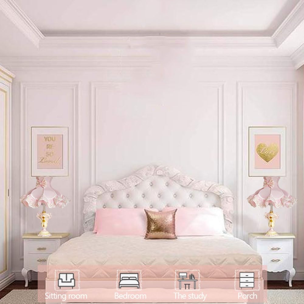 European Style Pink Table Lamps Victorian Desk Lamp American Retro Handmade Fabric Lampshade with Resin Lamp Body Bedside Lamp for Girl's Bedroom Office Living Room