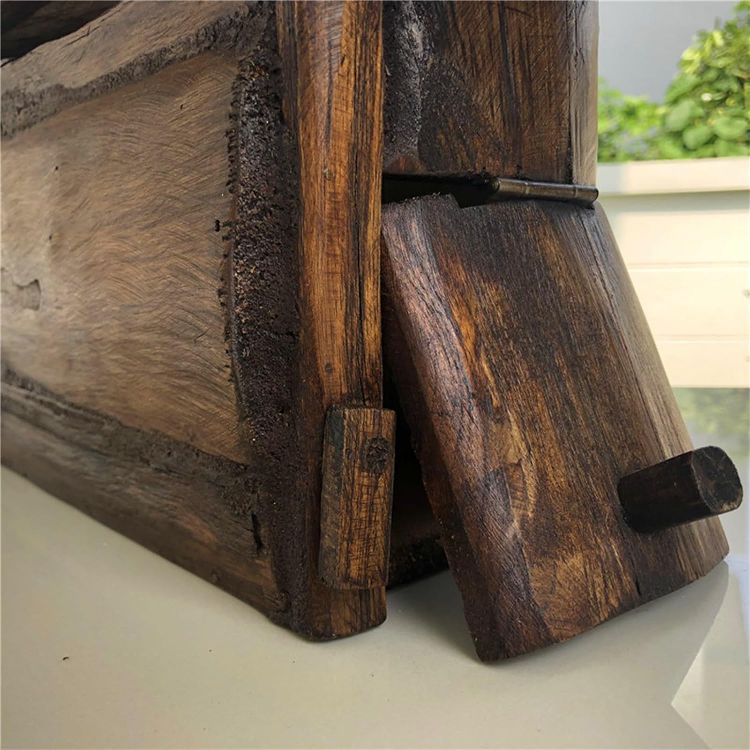 MELPHI Vintage Wall Mailbox, Wall Mounted Wooden Mailbox, Antique Style, Nostalgic Charm, Hanging Secure Post Box for Garden Outside, Coffee Shop, Rustic Farmhouse