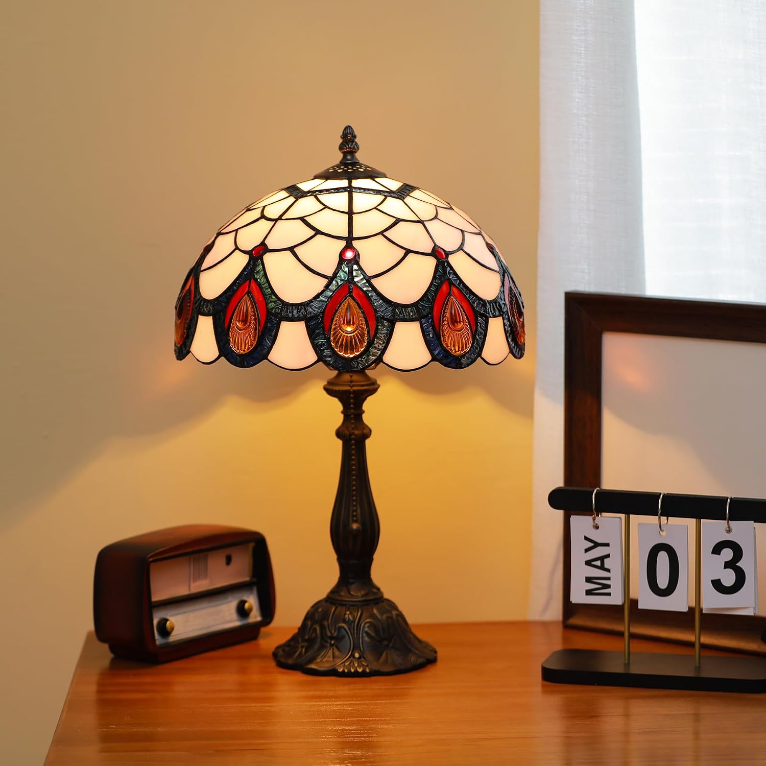 Tiffany Lamps Light Pink Peacock Tail Style Stained Glass Table Lamp Desk Bedside Reading Light 12X12X18.5 Inches with Bronze Resin Base Applicable to Bedroom Living Room Office