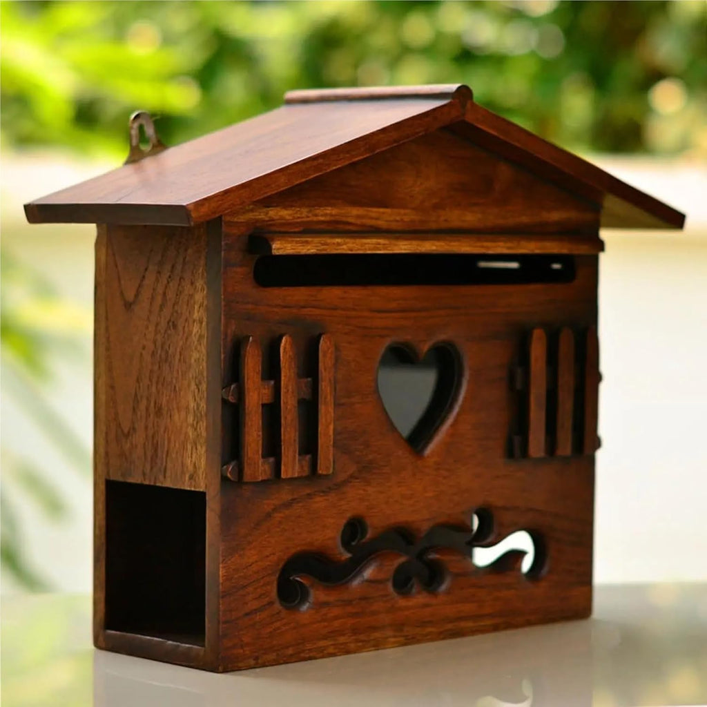 Hanging Locking Security Mailbox Rainproof Holds Documents Bills Letters Keys Home Decor Wooden for Office Mudroom for Home Office