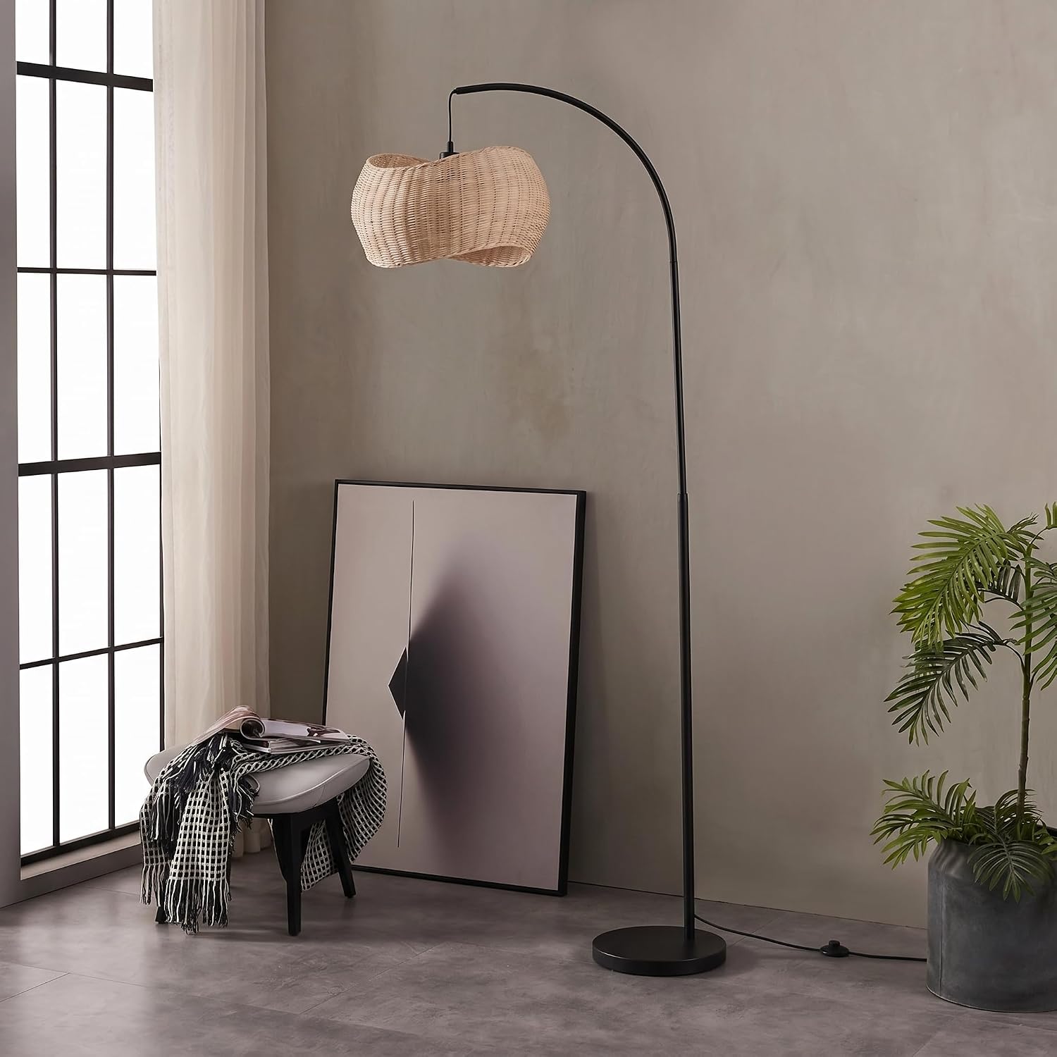 Brightech Wave Arc Floor Lamp - Chic Standing Lamp with Unique Hanging Wicker Pendant Shade for Living Room, Boho Rattan Natural Decor Lamp, Arcs Over Sofa, Bedroom & Office Desk for Reading - Black