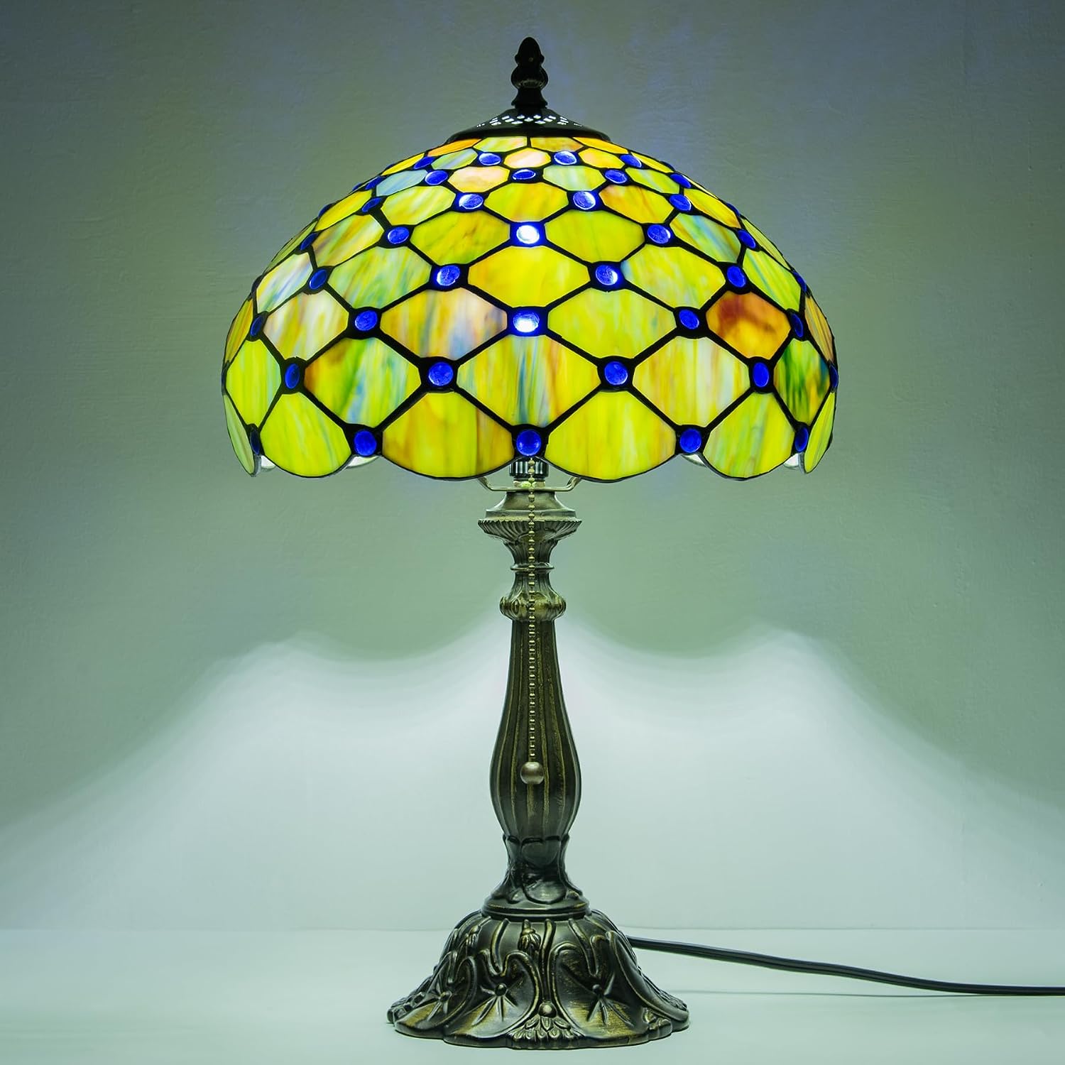 Tiffany Lamp Gradient Green Stained Glass Table Lamp Desk Bedside Reading Light Decor Bedroom Living Room Home Office D12*H18 Inches