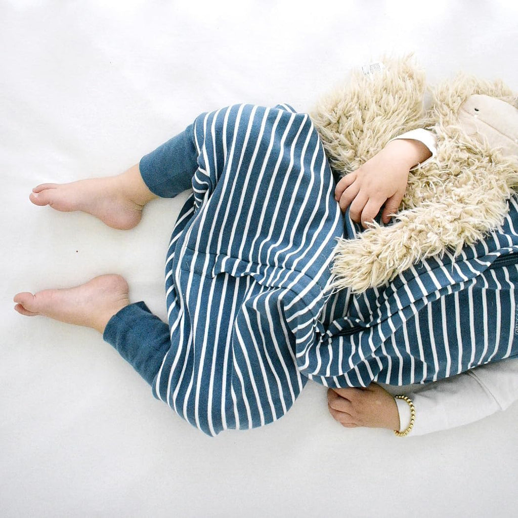 Woolino 4 Season Baby Sleep Bag with Feet Holes, Australian Merino Wool and Organic Cotton, Toddler Sleeping Bag, 18-36mo, Navy Blue