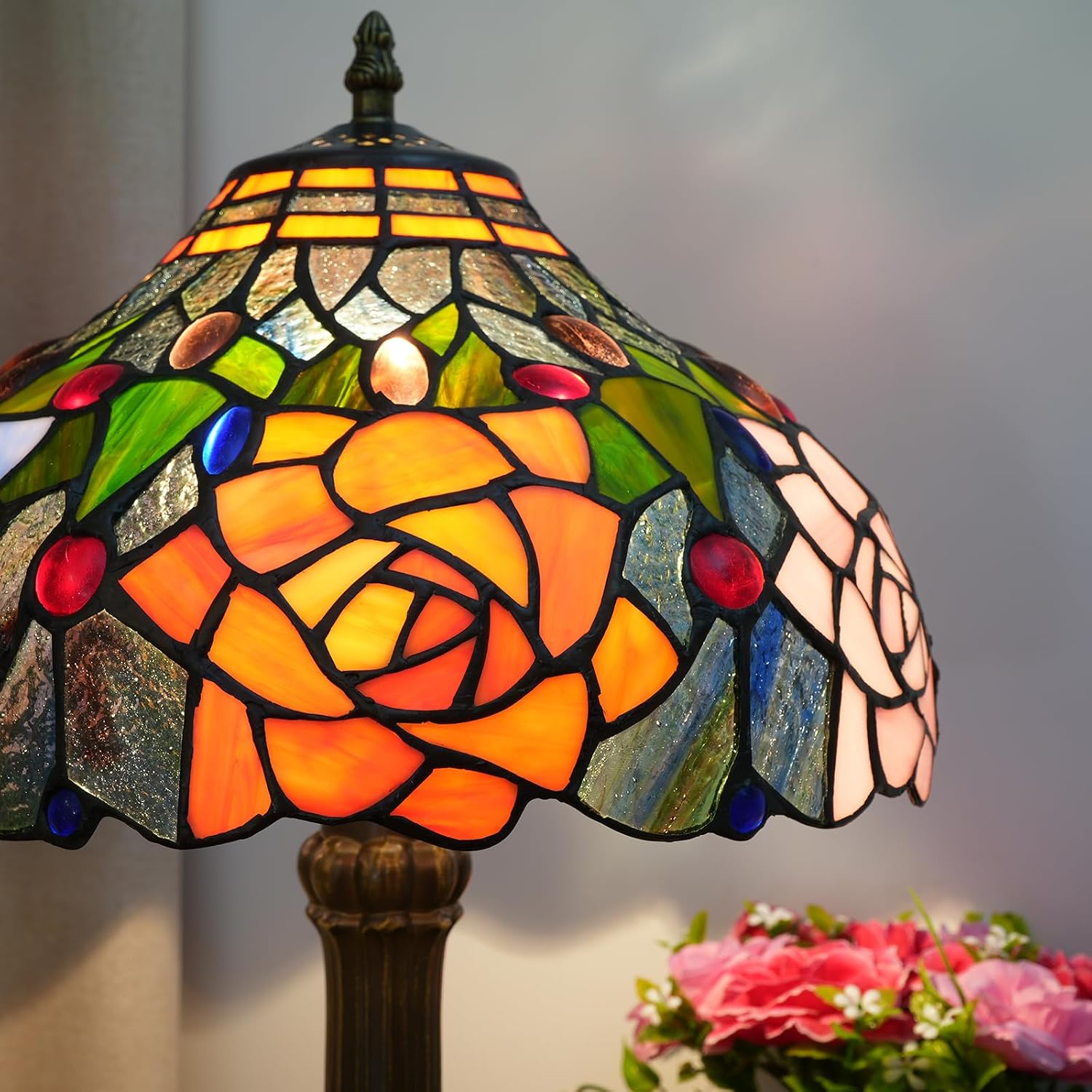 Tiffany Style Stained Glass Lamp Red Orange Purple Pink Rose Table Lamp Bedroom Bedside Reading Desk Light for Living Office Retro Unique Cute Accent Decor 12' Village Gift Nightstand Lamps