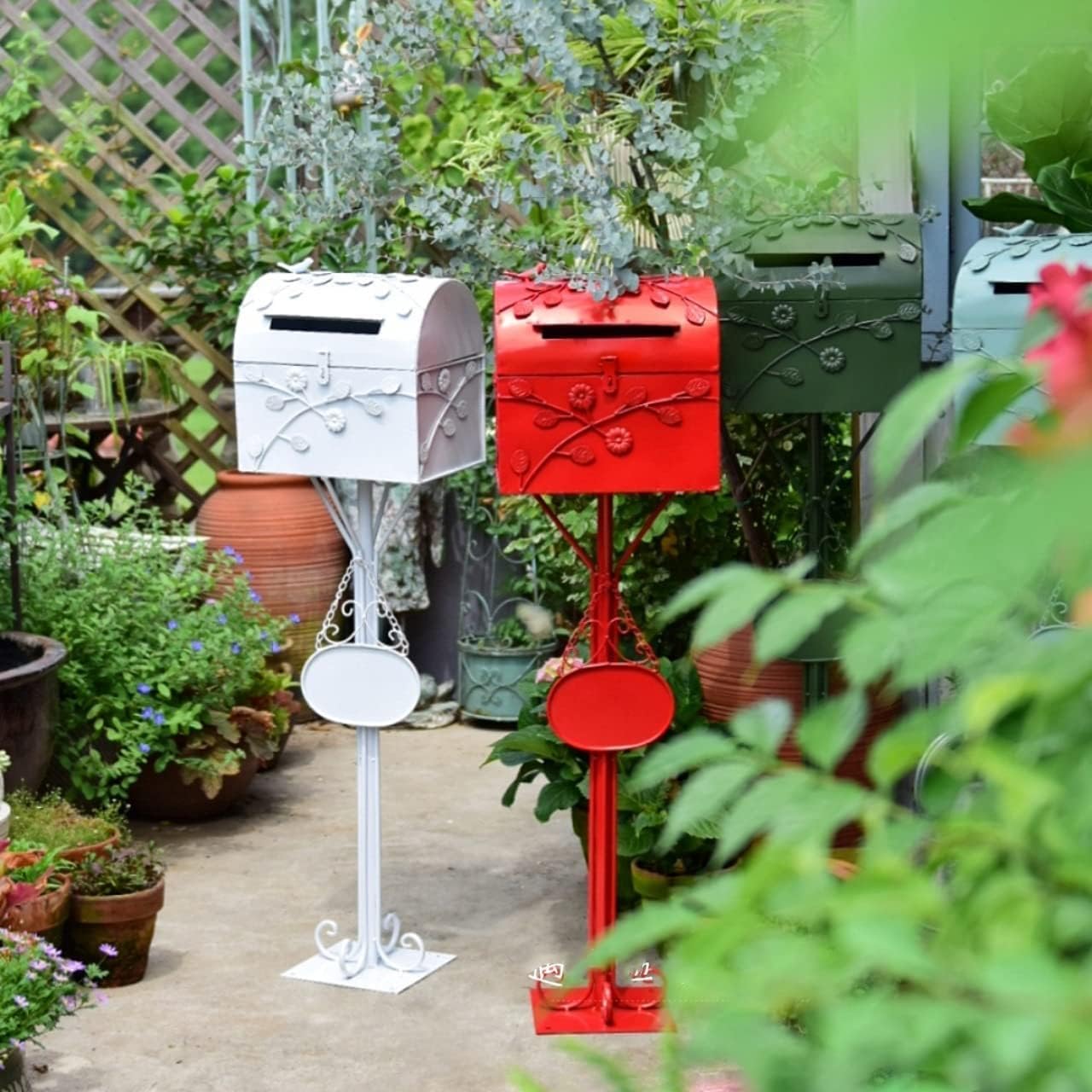 Suggestion Box Comment Collection Box Modern Outside Mailbox with Post, Rust-Proof Metal Letter Box for Garden & Courtyard Decor, Retro Classic Postbox, Outdoor Stand Mailboxes(White)