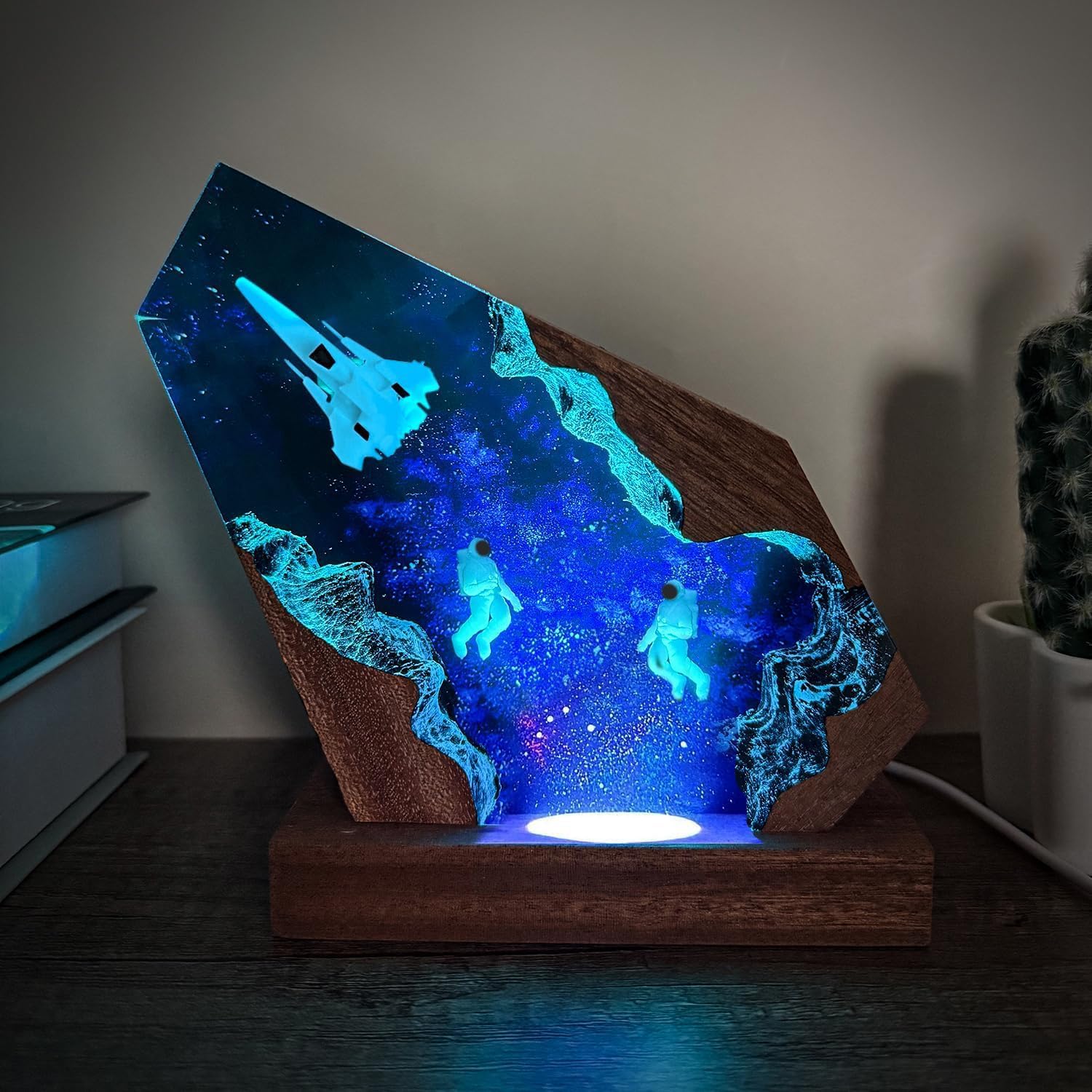 Space Resin Lamp - Handmade Galaxy Resin Night Light with USB Port, Variable Lights, Space Gifts for Adults, Astronaut Enthusiast Collectibles, Unique Birthday Gifts for Him & Her (10'x6')