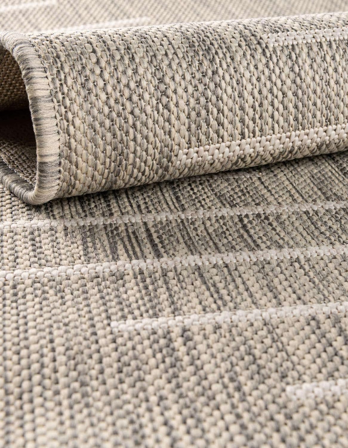 Unique Loom Outdoor Modern Collection Area Rug - Tambor (7' 1' Square, Gray/ Ivory)