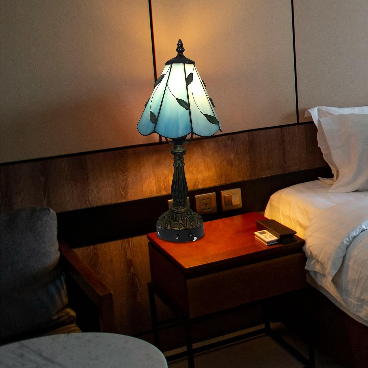 Kiven Cordless Table Lamp,1-Light Dimmable Bedside Lamps for Nightstand with Glass Lampshade, Cordless Tiffany Lamp for Reading Home Decor Bedside TD0796