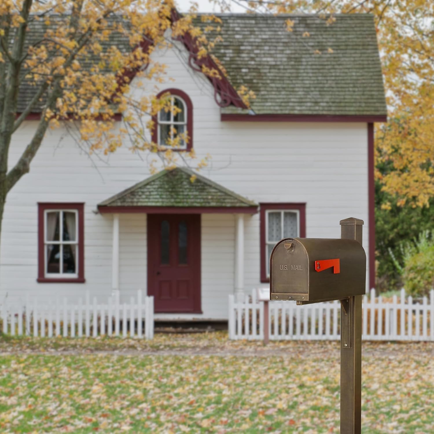 Special Lite Titan Curbside Mailbox with Wellington Post - Copper Steel/Aluminum Mailbox with Post - SCH1016S_SPK720-CP