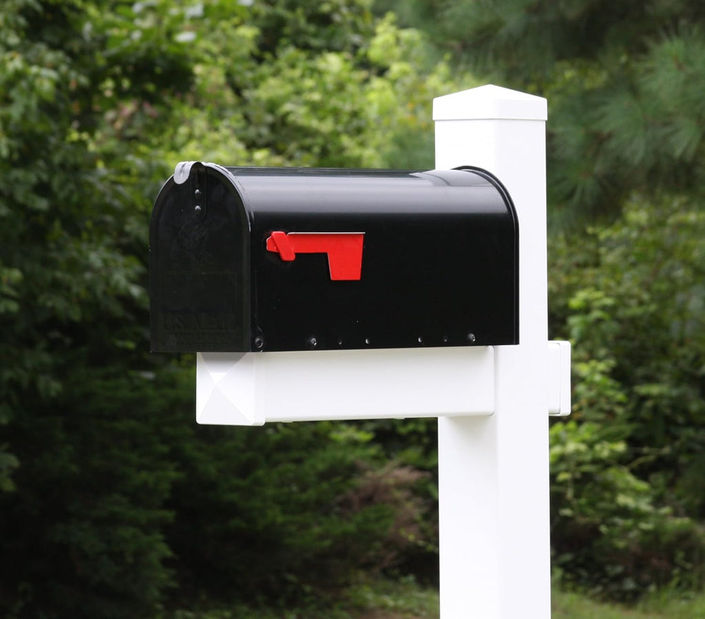 4Ever Products The Johnson Vinyl/PVC Mailbox Post (Includes Mailbox)