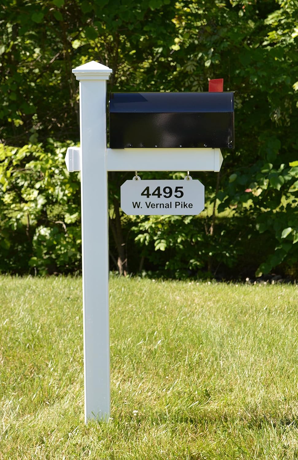 4Ever Products The Southport Vinyl Mailbox Post System - Includes Black Steel Mailbox and Custom Street Address