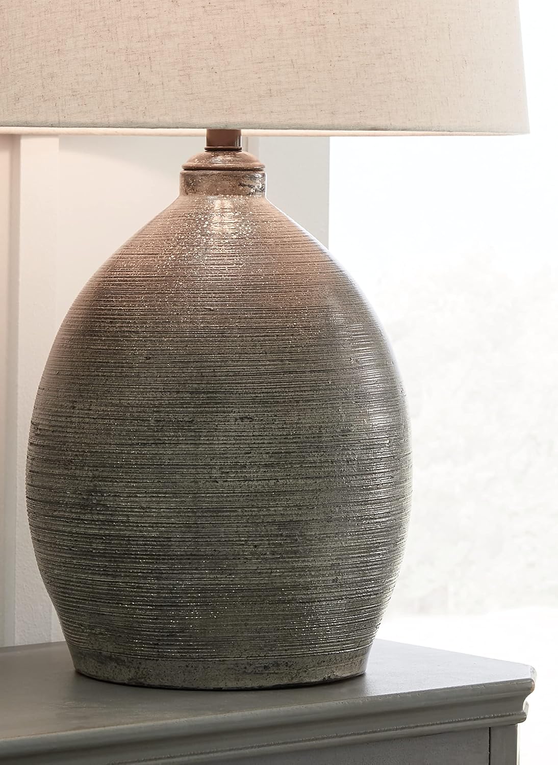 Signature Design by Ashley Joyelle Modern 27.5' Terracotta Table Lamp, Gray