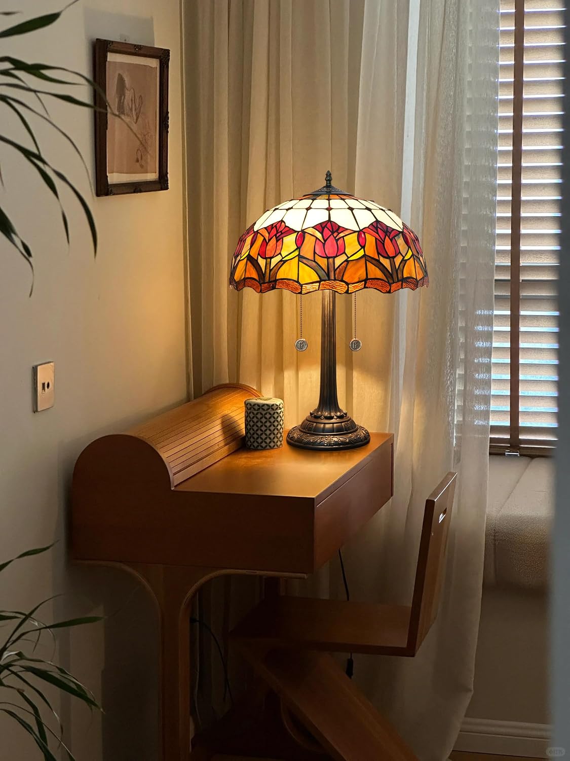 Red Tulip Tiffany Table Lamps for Bedside Bedroom Tiffany Style Stained Glass Nightstand Lamp 16X16X23 INCH Home Office Bedroom Decor Light