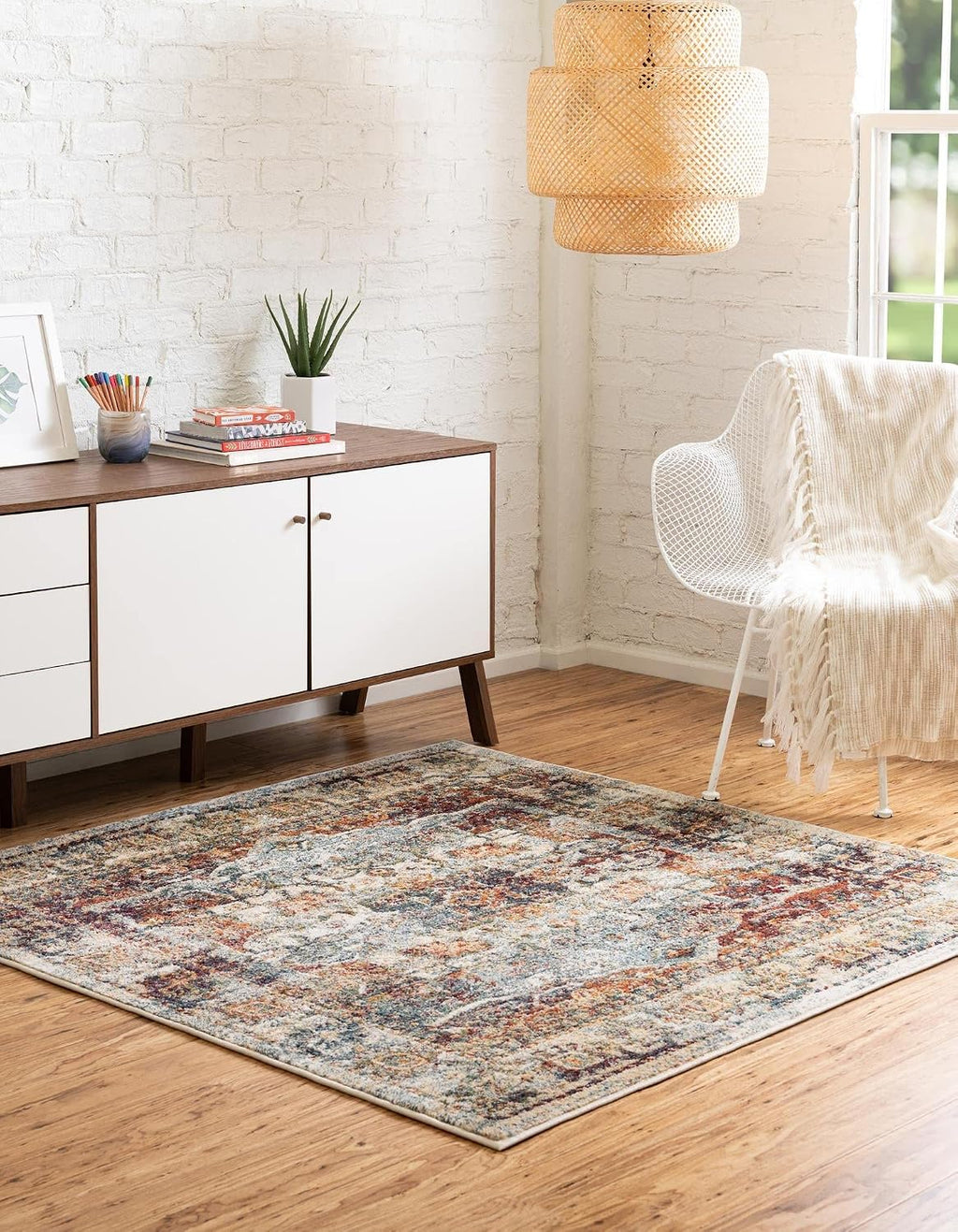 Unique Loom Isabella Collection Area Rug - Adjani (7' 1' Square Ivory/Beige)