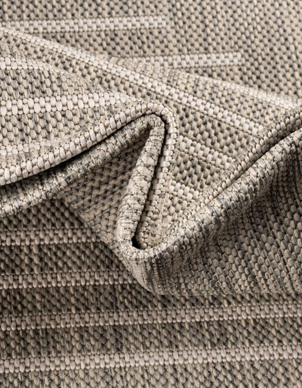 Unique Loom Outdoor Modern Collection Area Rug - Tambor (7' 1' Square, Gray/ Ivory)