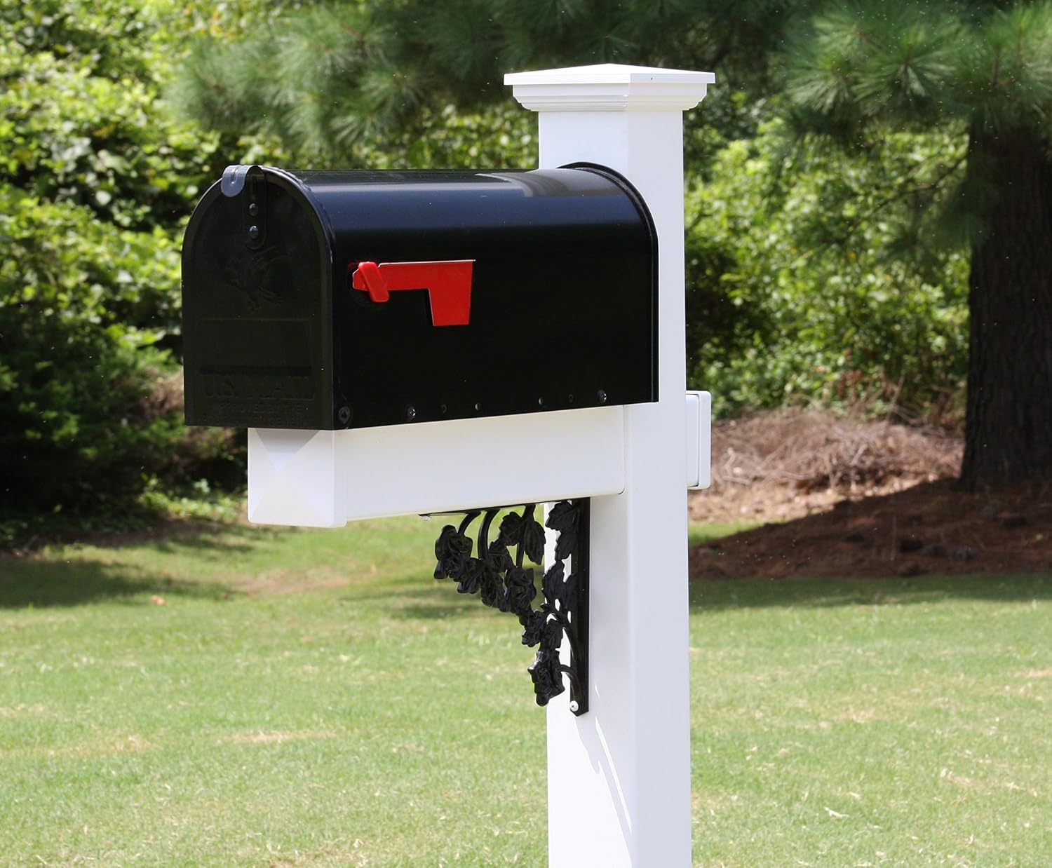 4Ever Products The Rodgers Vinyl/PVC Mailbox Post (Includes Mailbox)