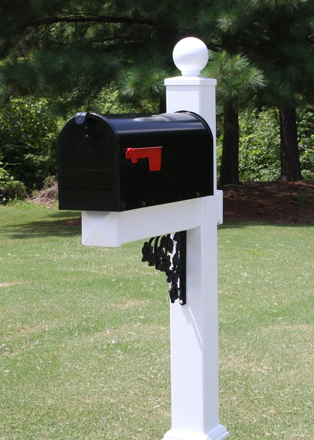 The Turner Vinyl/PVC Mailbox Post - White (Includes Mailbox)