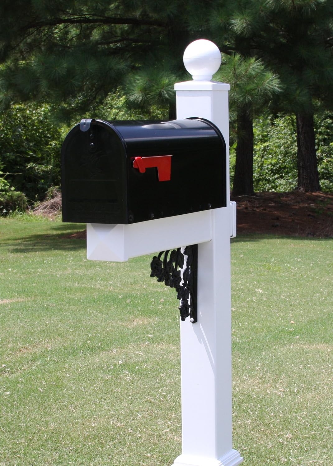 The Turner Vinyl/PVC Mailbox Post - White (Includes Mailbox)