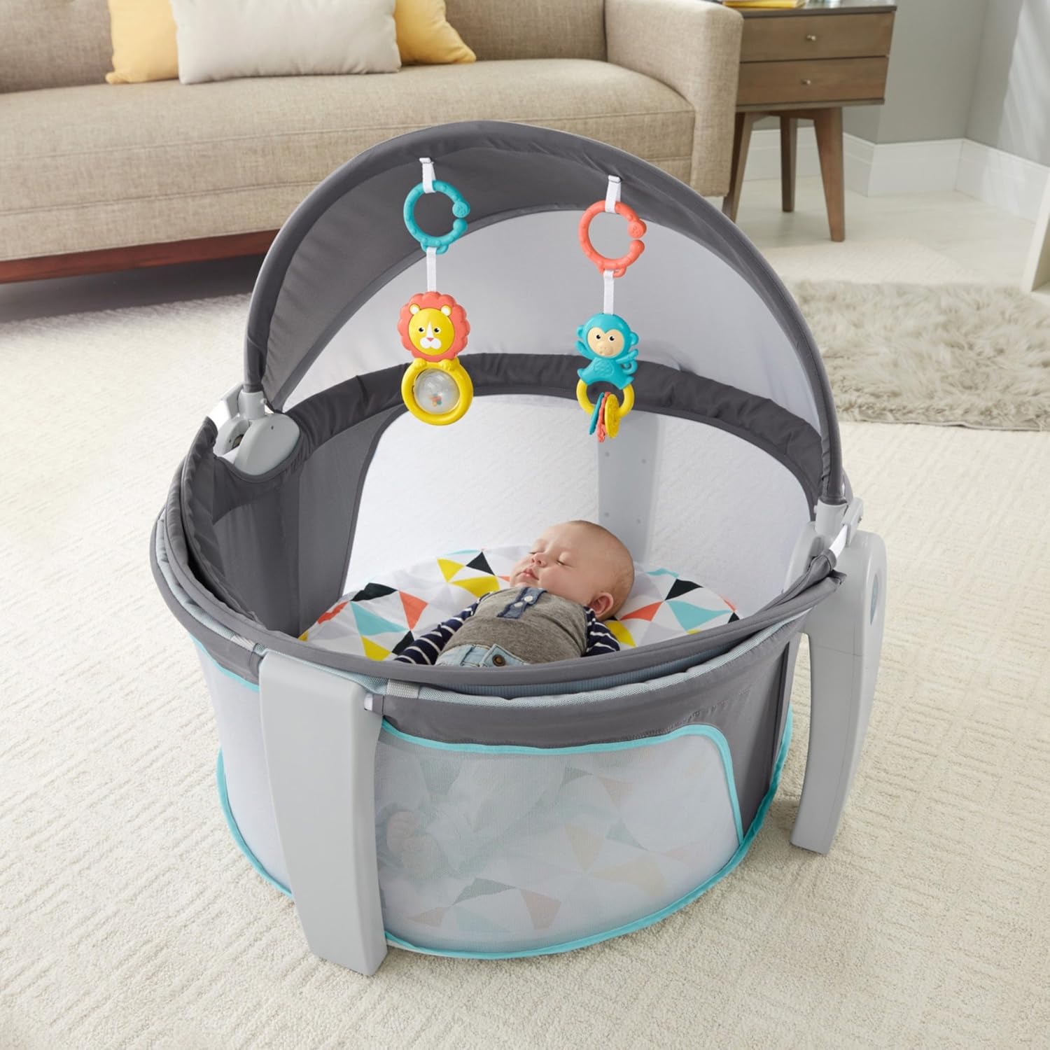 Fisher-Price Portable Bassinet On-The-Go Baby Dome, Travel Play Space with Developmental Newborn Toys & Canopy, Windmill