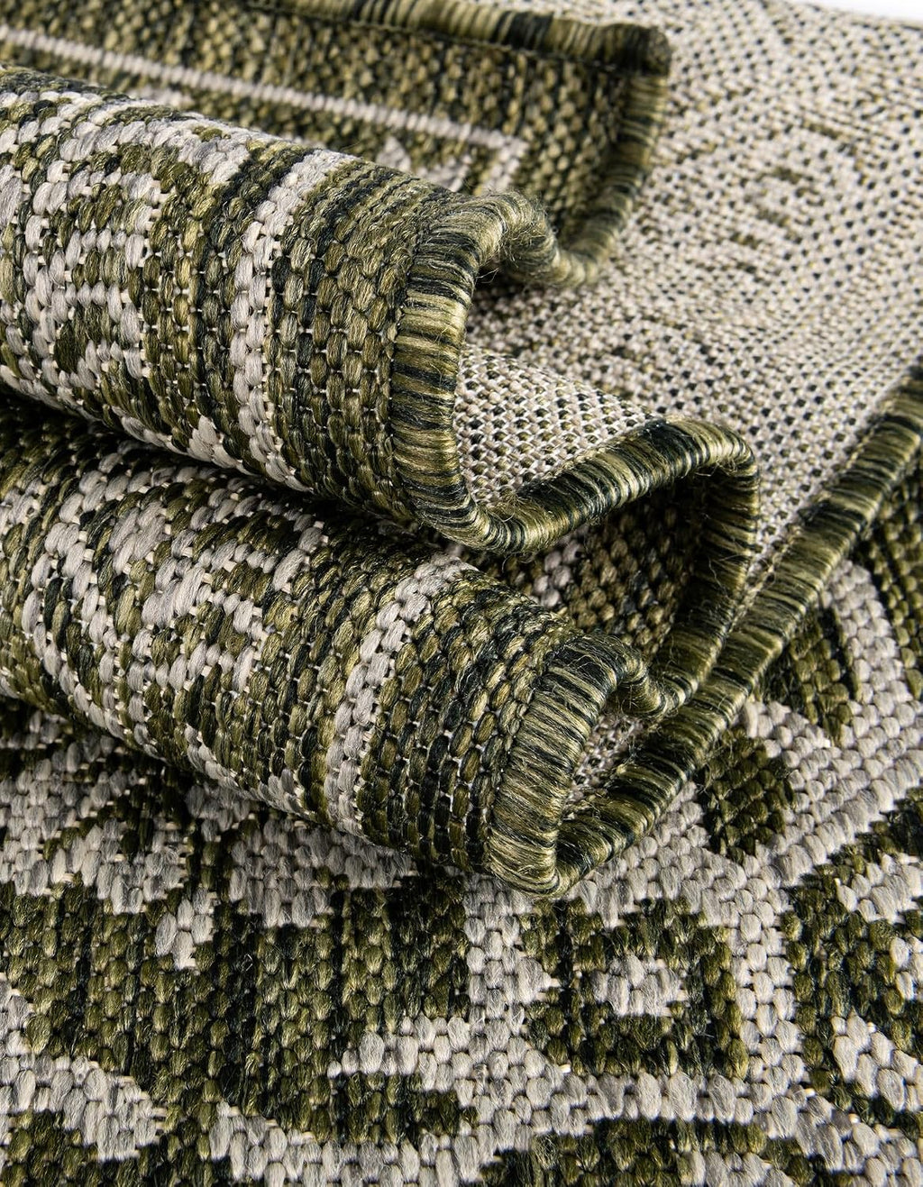 Unique Loom Outdoor Traditional Collection Area Rug - Antique (13' 1' Square Green/Ivory)