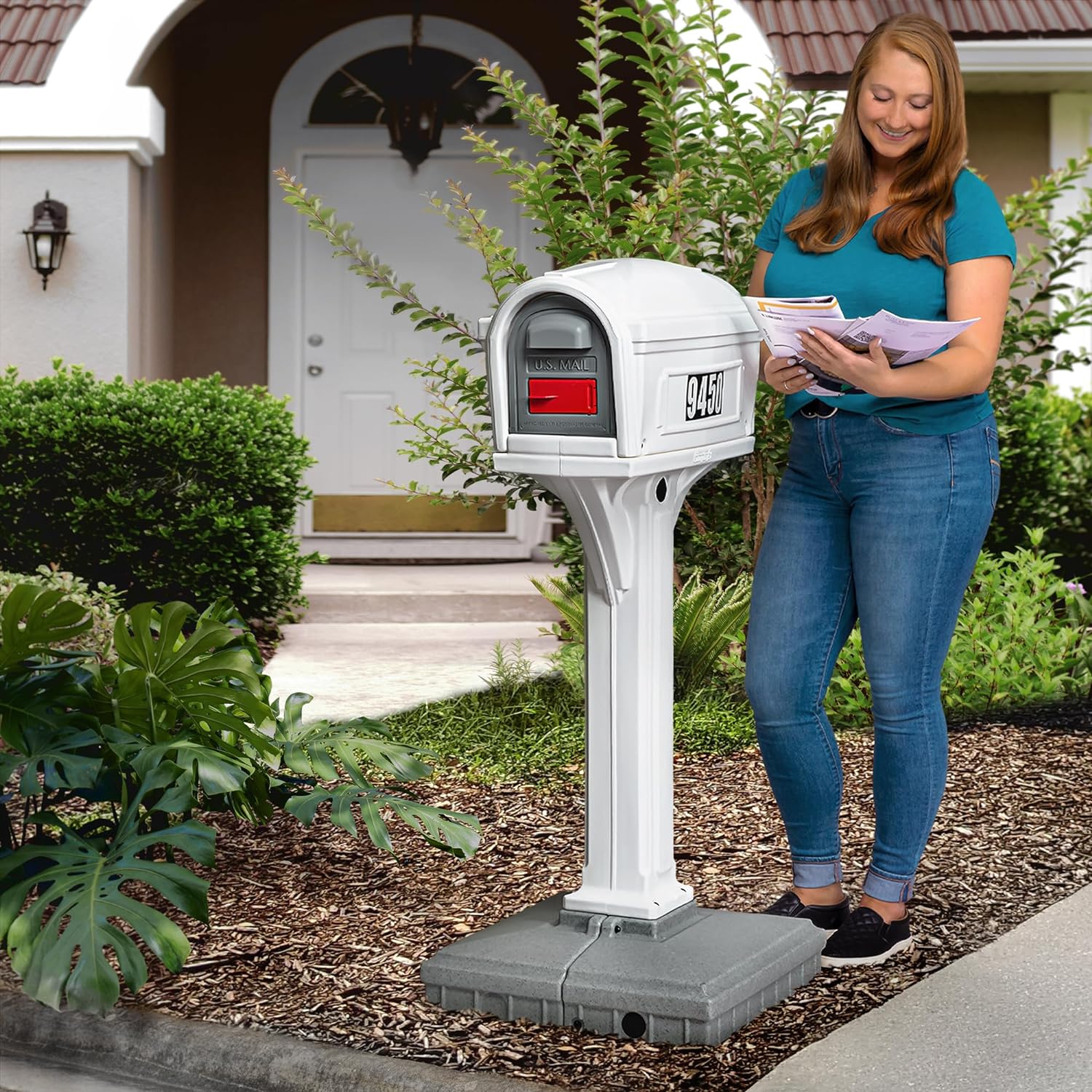 American Home by Simplay3 Premium Dig-Free Easy Up Classic Mailbox and Post Combination in White, Above Ground Mailbox