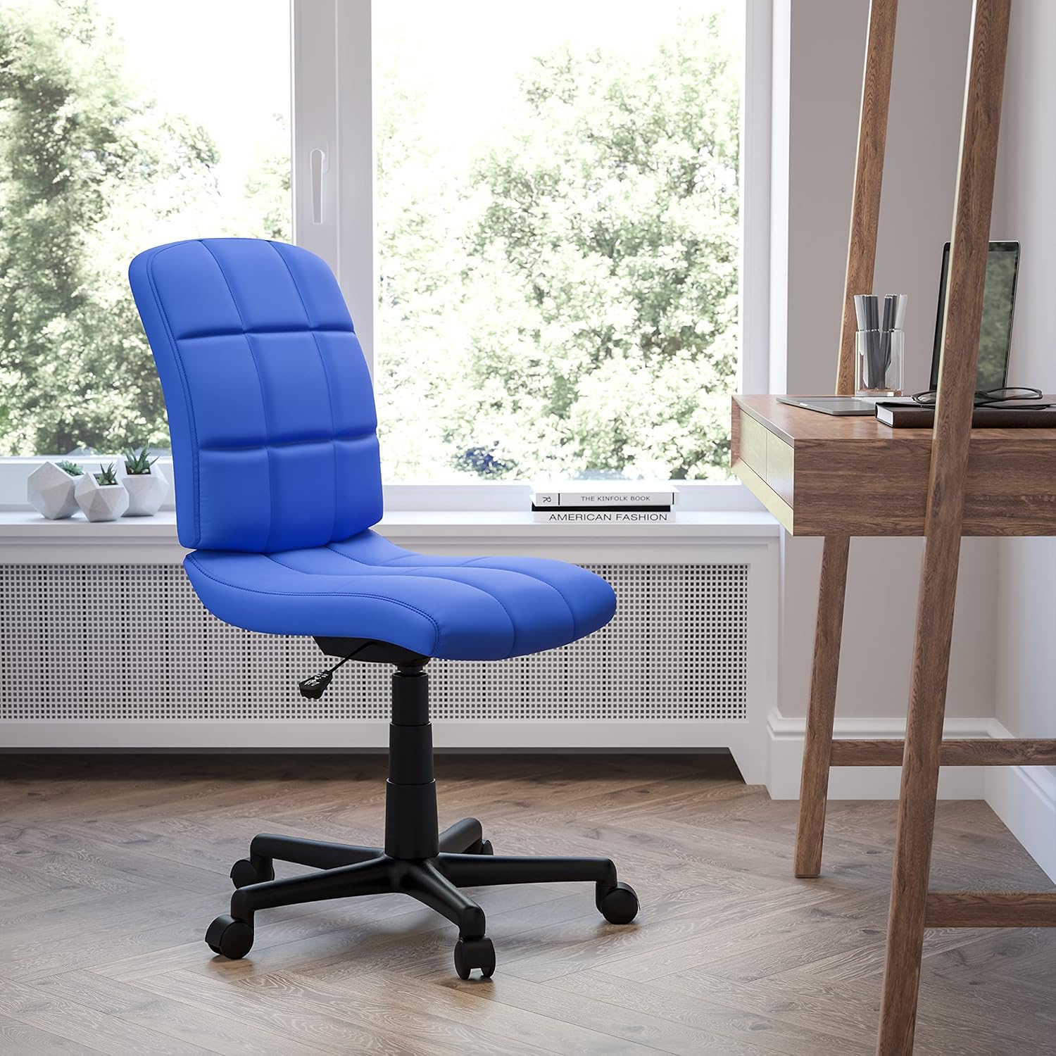 Flash Furniture Clayton Mid-Back Blue Quilted Vinyl Swivel Task Office Chair